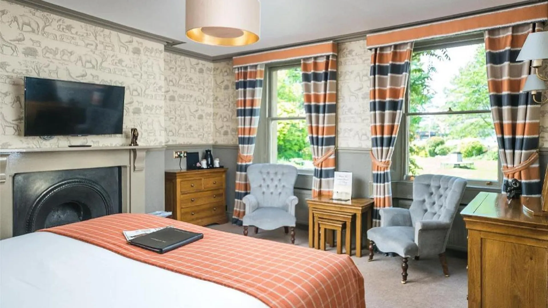 The Ayrlington Guesthouse Bath Guest house